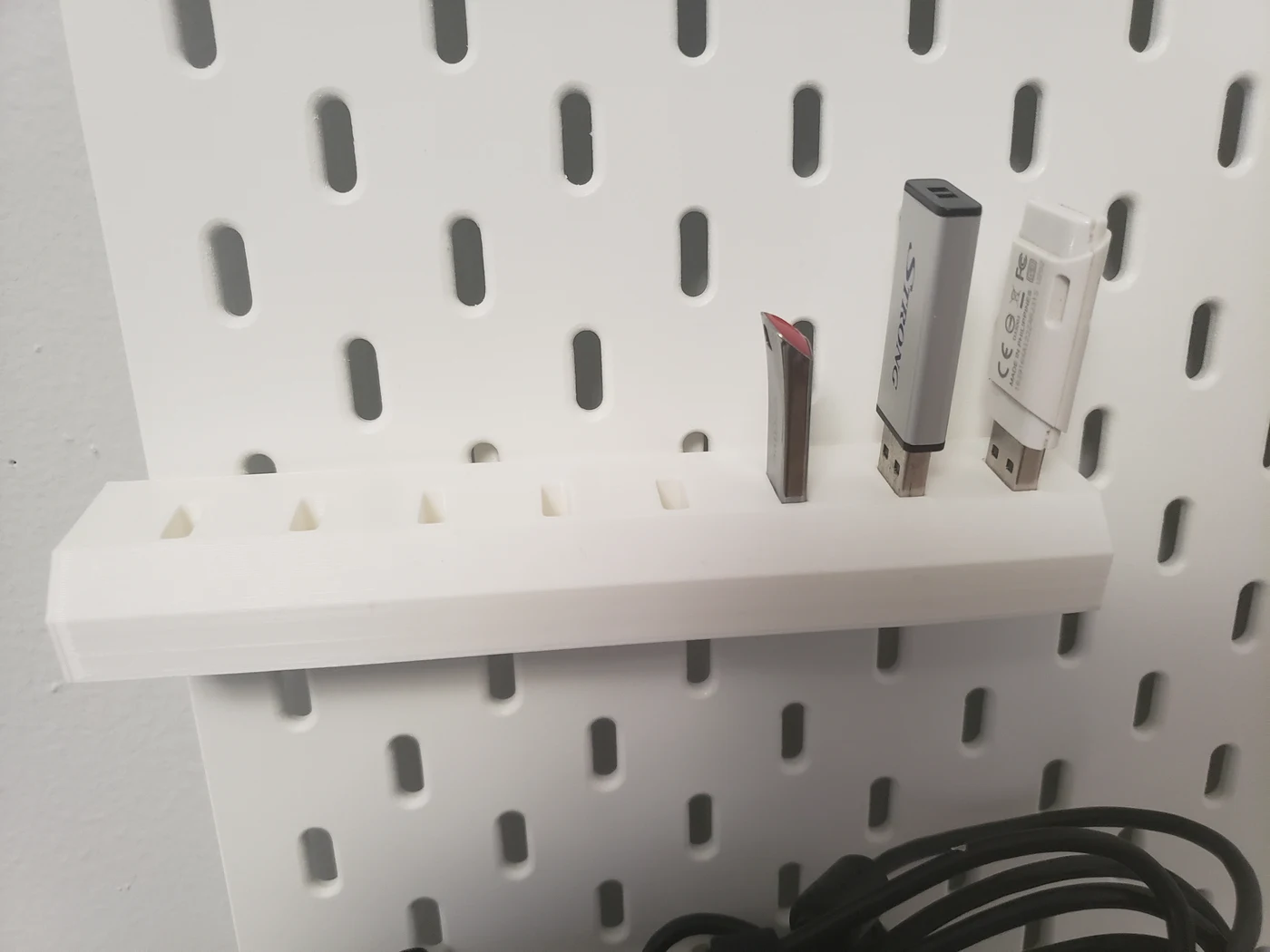 Держатель USB для SKÅDIS