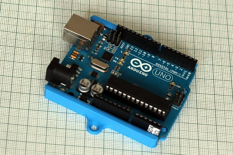 Монтажная подставка Arduino Uno
