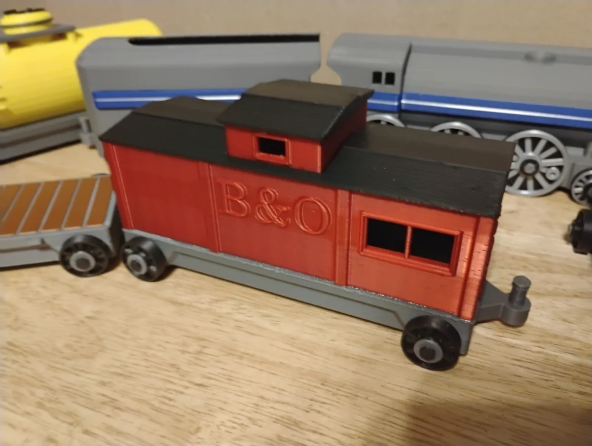 A toy train caboose for children — фото автора Rob C