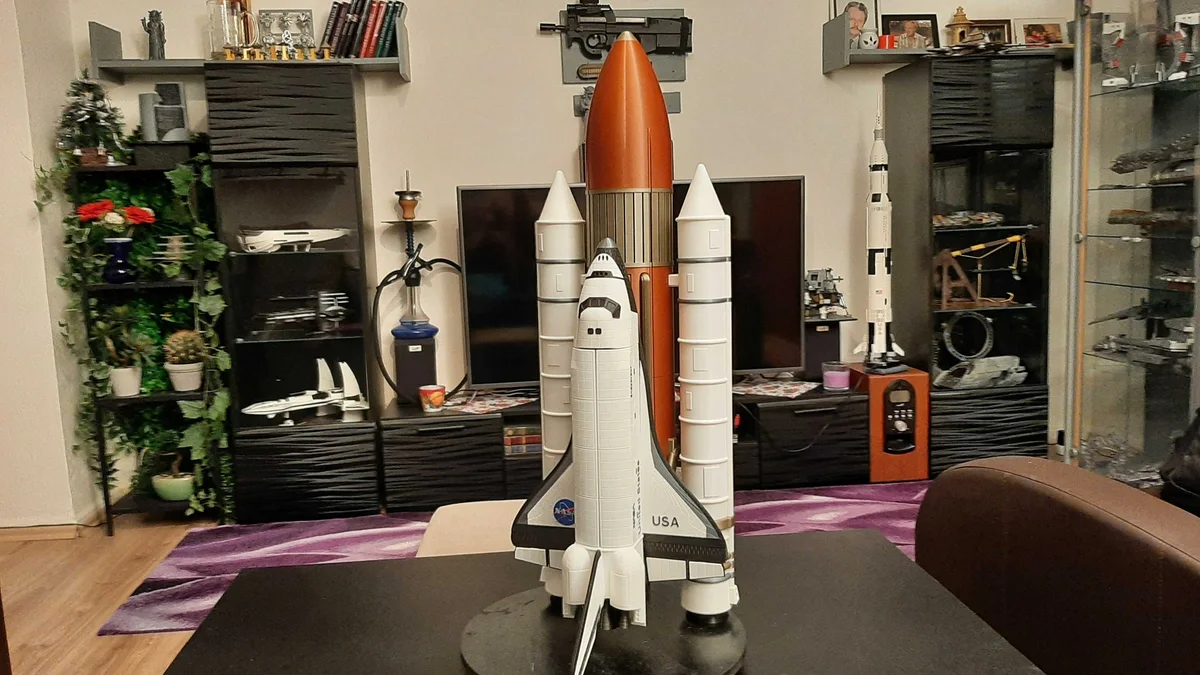 Booster Pack for the Space Shuttle Endeavour — фото автора Martin