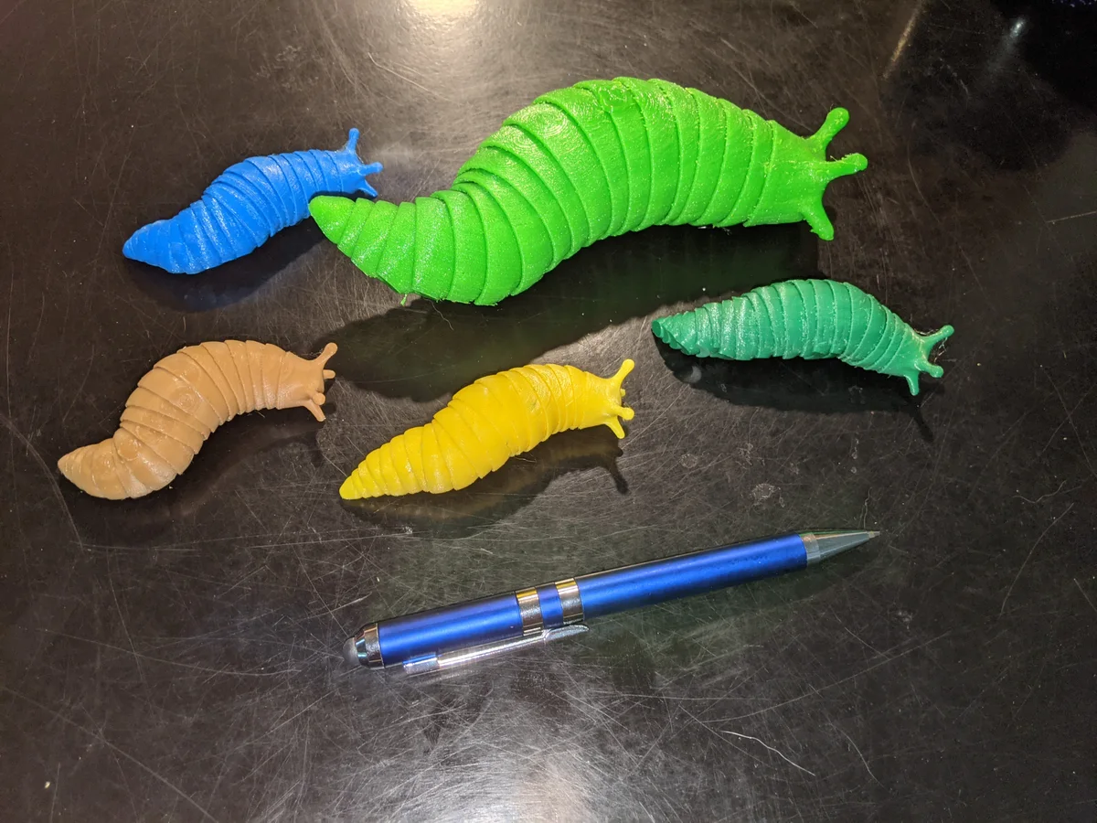 Slug - fully articulated Print-in-Place — фото автора kaje